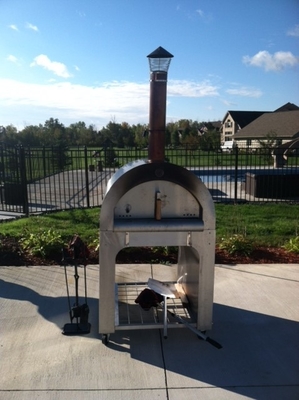 4 hölzerner abgefeuerter Pizza-Ofen Rad-Edelstahl-Pizza-Oven Outdoors 900mm